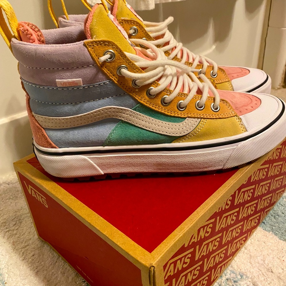 Vans Sk8-Hi Met 2.0 Dx pastel multi 8.5w/7.0m